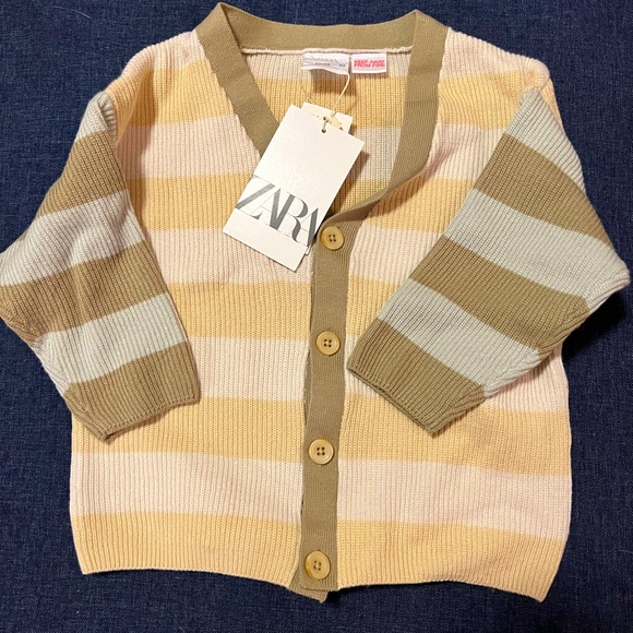 NWT Zara 18-24 months children’s button up beige striped cardigan. - Picture 1 of 6